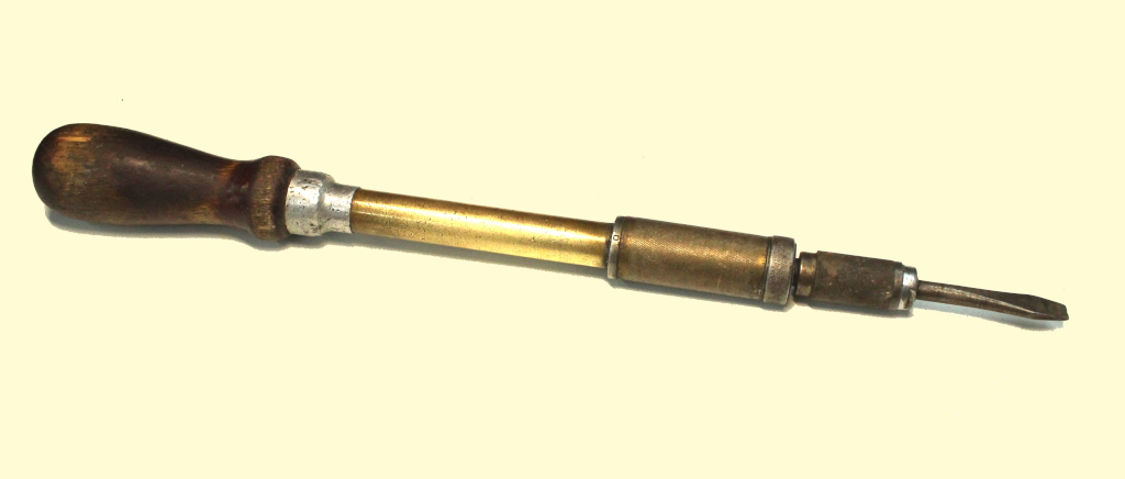 A No. 62A bidirectional racheting screwdriver from Millers Falls