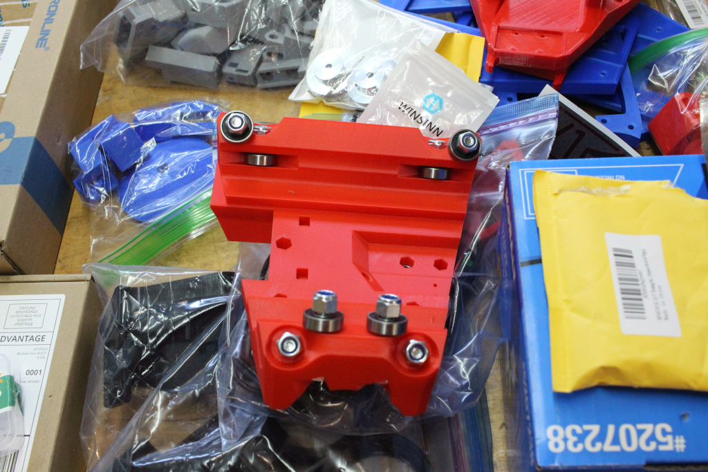 Main carriage tool holder