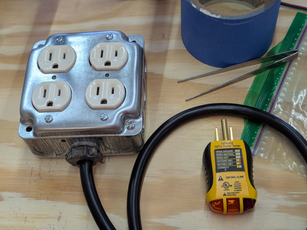 Power Box for the CNC workbench